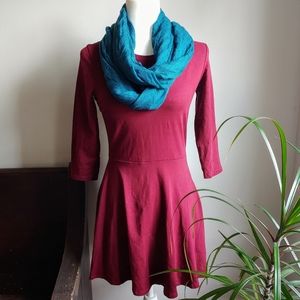 Forever 21 red dress basic work school size Large